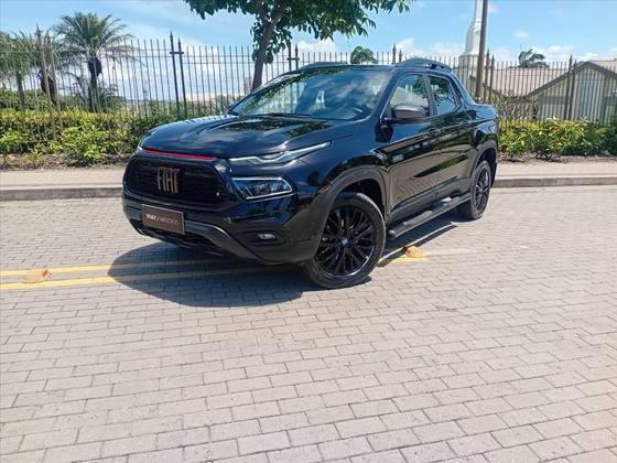 FIAT TORO 1.3 TURBO 270 FLEX ULTRA AT6 FIAT TORO 1.3 TURBO 270 FLEX ULTRA AT6